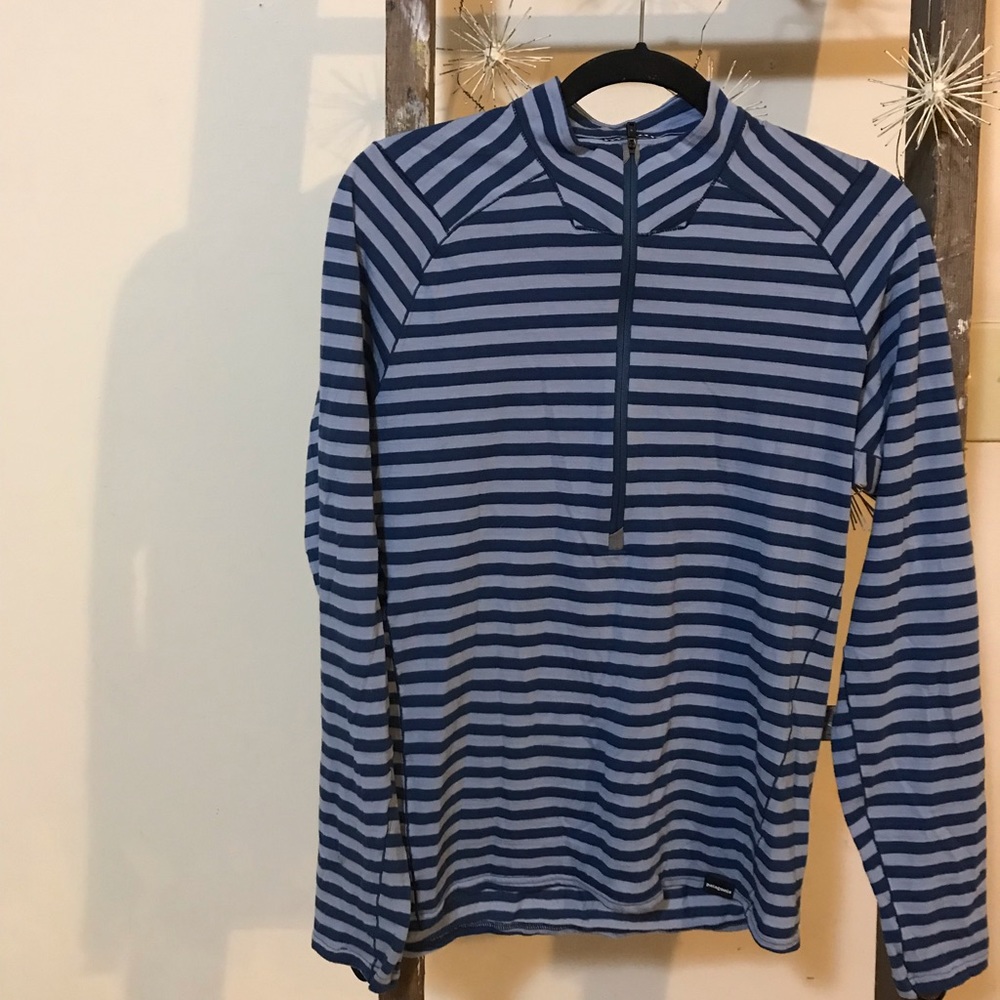 PATAGONIA zip up blue striped zip up shirt